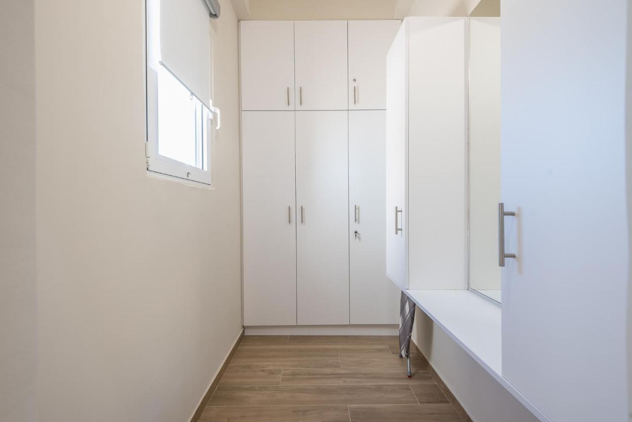 Attiki Metro Top Floor By Greece Apartment Атина Екстериор снимка