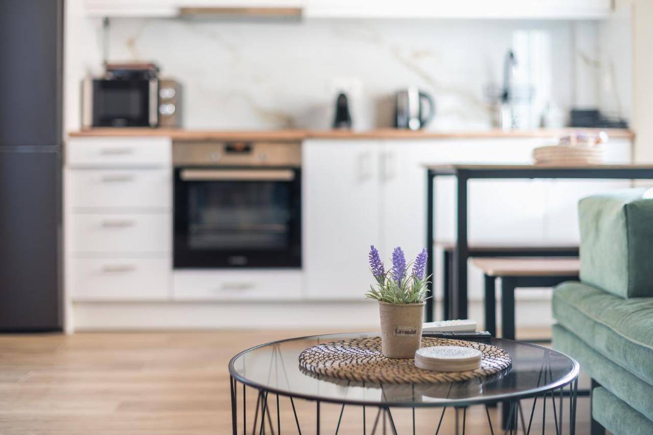 Attiki Metro Top Floor By Greece Apartment Атина Екстериор снимка