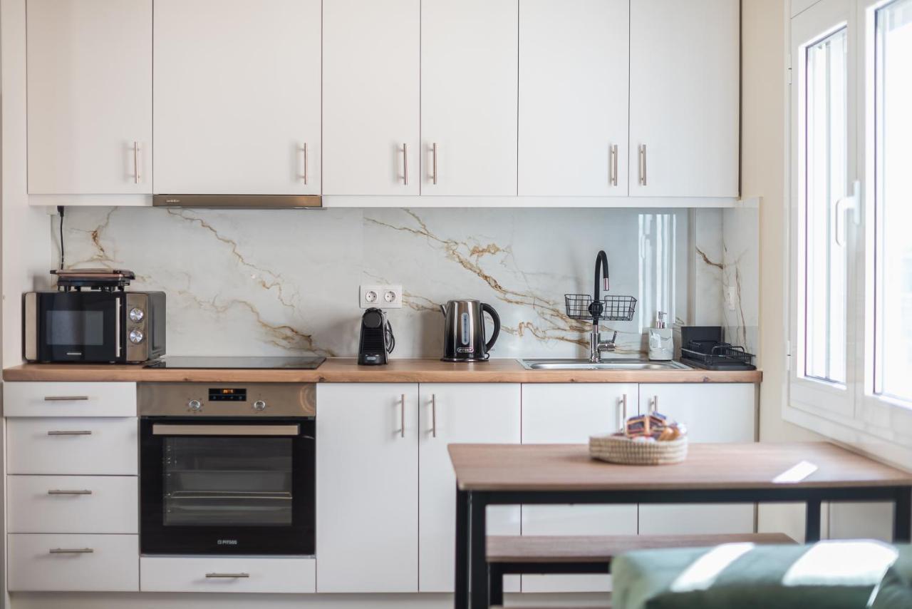 Attiki Metro Top Floor By Greece Apartment Атина Екстериор снимка